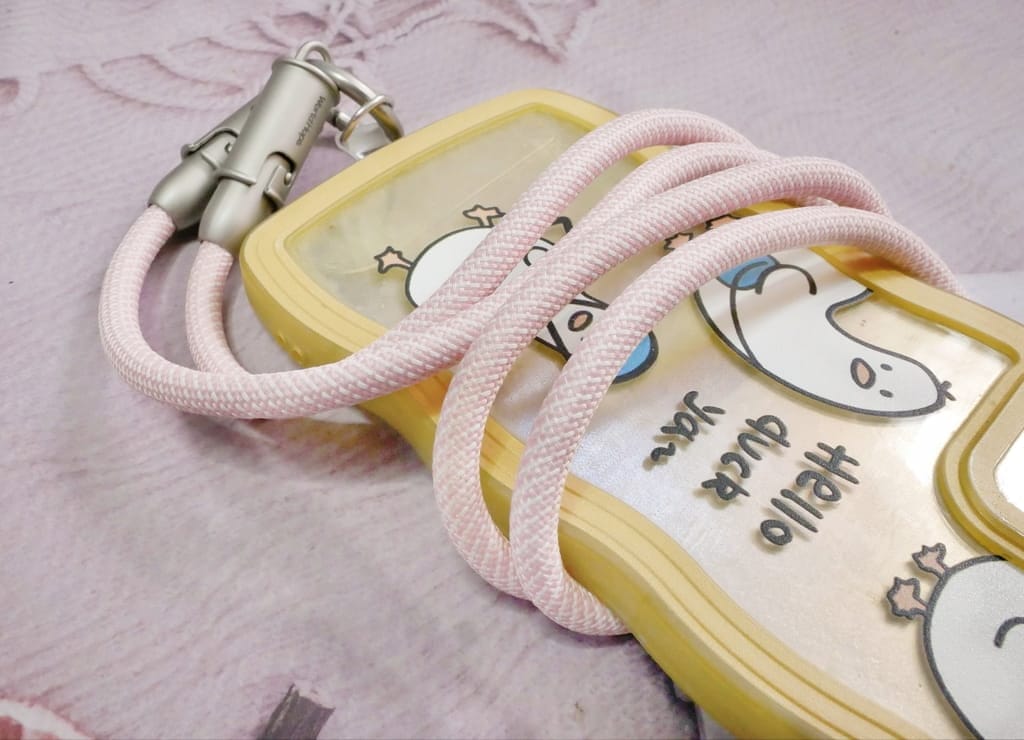 |生活好物推薦|My Strap 2合1馬卡龍手機背繩快充線.高密度雙層編織背帶.快速充電.解決出門的煩惱! - 第27張圖 |生活好物推薦|My Strap 2合1馬卡龍手機背繩快充線.高密度雙層編織背帶.快速充電.解決出門的煩惱!
