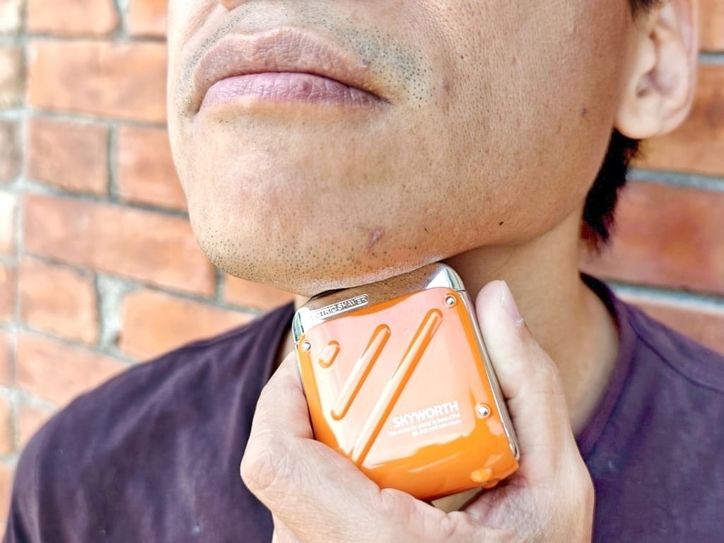 |電動刮鬍刀推薦|創維 行者雙刀頭電動刮鬍刀.行李箱造型設計.全機可水洗.可靈活貼合臉部曲線~ - 第15張圖 |電動刮鬍刀推薦|創維 行者雙刀頭電動刮鬍刀.行李箱造型設計.全機可水洗.可靈活貼合臉部曲線~