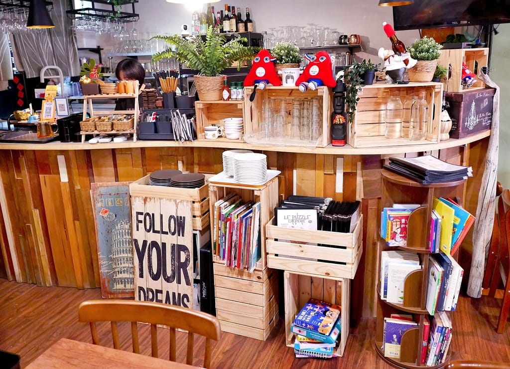 | 板橋早午餐 | Le Puzzle Creperie & Bar 法式薄餅小酒館.一秒到法國.台北約會餐廳! - 第7張圖 | 板橋早午餐 | Le Puzzle Creperie & Bar 法式薄餅小酒館.一秒到法國.台北約會餐廳!