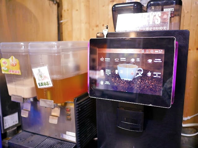 |板橋燒烤吃到飽|我!就厲害燒烤 江翠珍饌店.肉品/海鮮/甜點多種選擇.百樣食材任你選.聚餐最佳首選! - 第18張圖 |板橋燒烤吃到飽|我!就厲害燒烤 江翠珍饌店.肉品/海鮮/甜點多種選擇.百樣食材任你選.聚餐最佳首選!