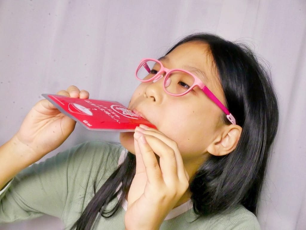 | 莊淑旂博士 | 莊廣和堂 轉大人萃滴精、傳承百年迪化街藥舖、少女-呈鳳萃滴精.孩子大口補充營養! - 第13張圖 | 莊淑旂博士 | 莊廣和堂 轉大人萃滴精、傳承百年迪化街藥舖、少女-呈鳳萃滴精.孩子大口補充營養!