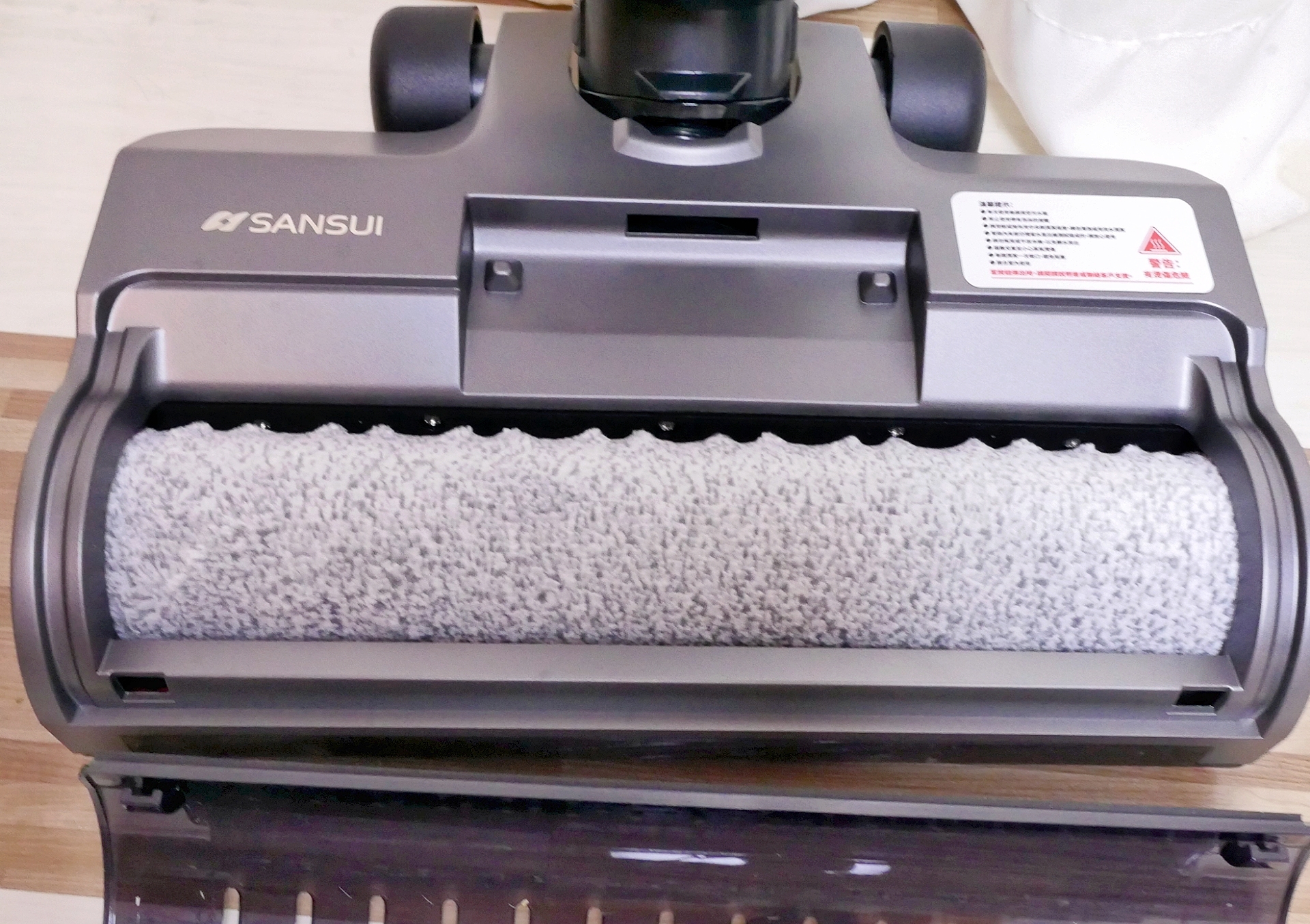 | SANSUI 山水評價｜好用無線洗地機分享．輕蒸仕無線蒸氣洗地機開箱．油汙/去漬輕鬆搞定！